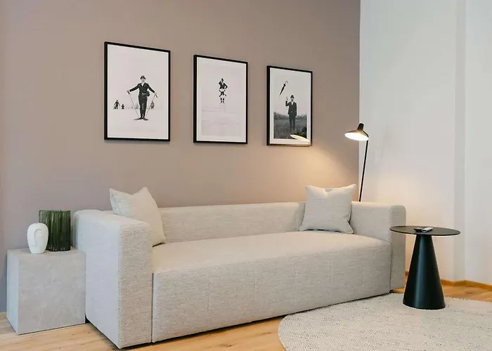 Neat 1br Perfect For 4 Free Parking Vienna