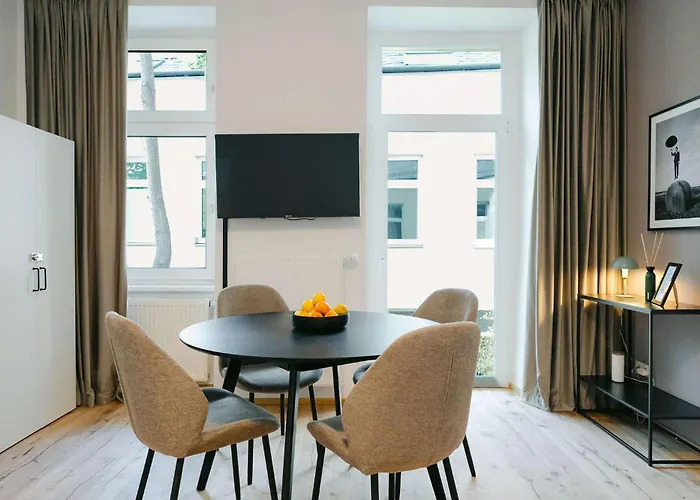 Neat 1br Perfect For 4 Free Parking Vienna
