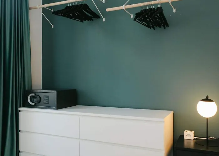 Apartment Neat 1br Perfect For 4 Free Parking *